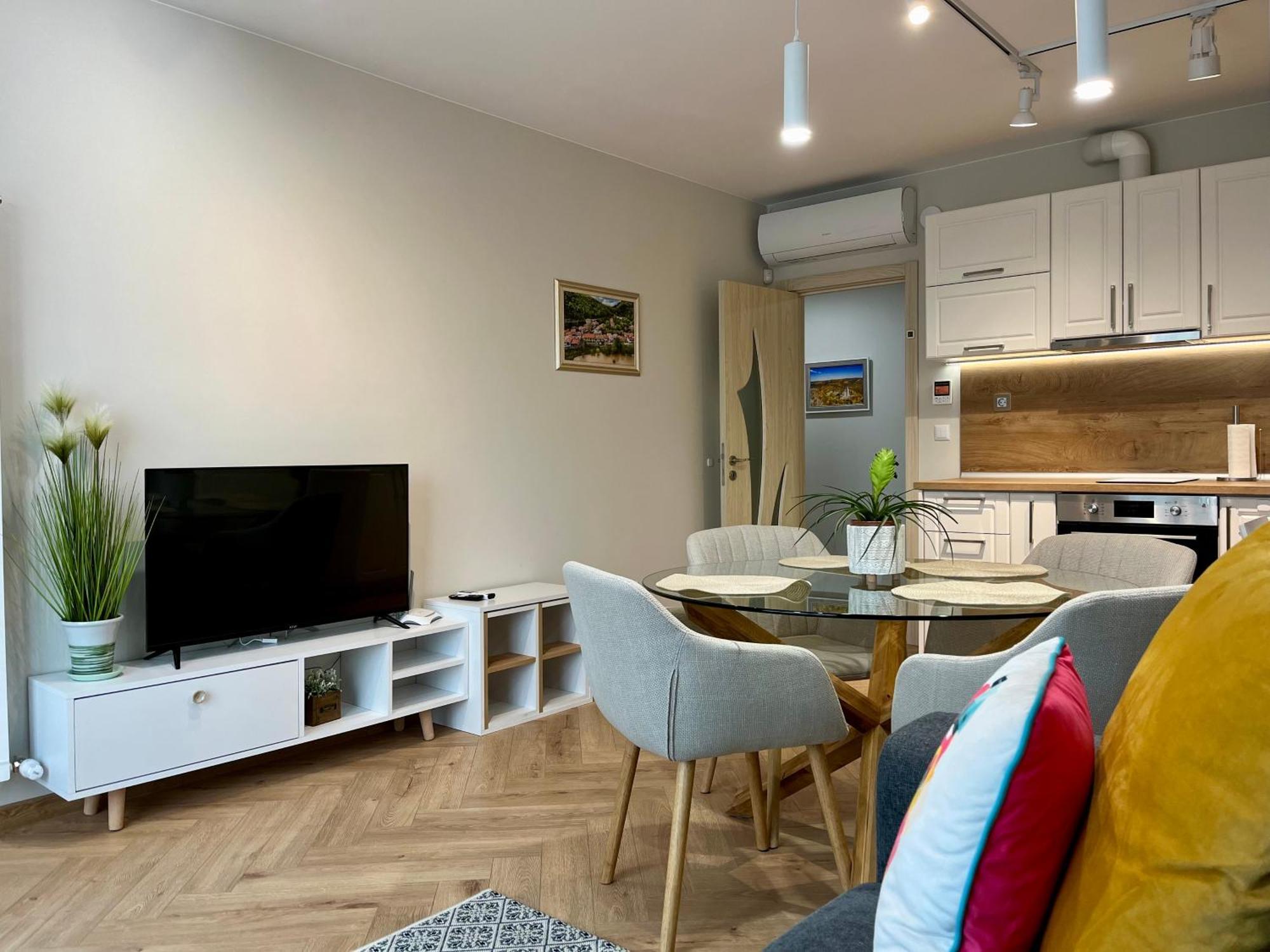 Parkview Luxury In City Center 8 大特尔诺沃 外观 照片